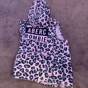 Unique Sleeveless Pink Chetah Print Hoodie